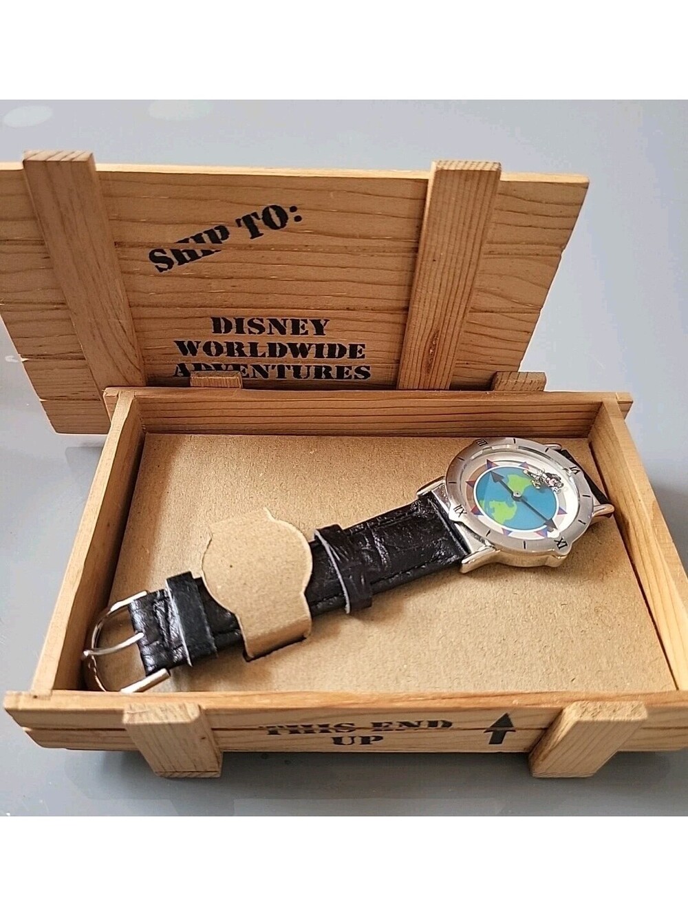 VTG 90s Mickey Mouse Disney Worldwide Adventures Promo Watch New Battery Working